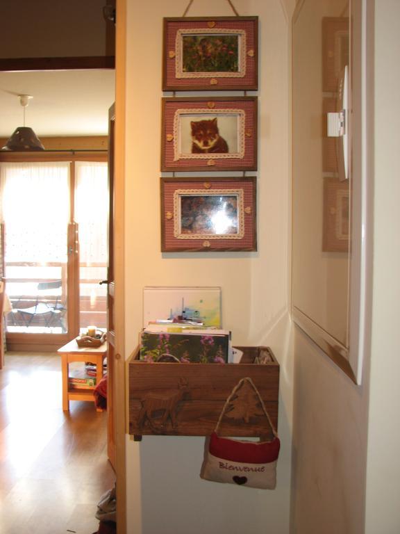 דירות וארס Appt Le Hameau Des Rennes 4 Etoiles Pieds Des Pistes Piscine Interieure Exterieure חדר תמונה