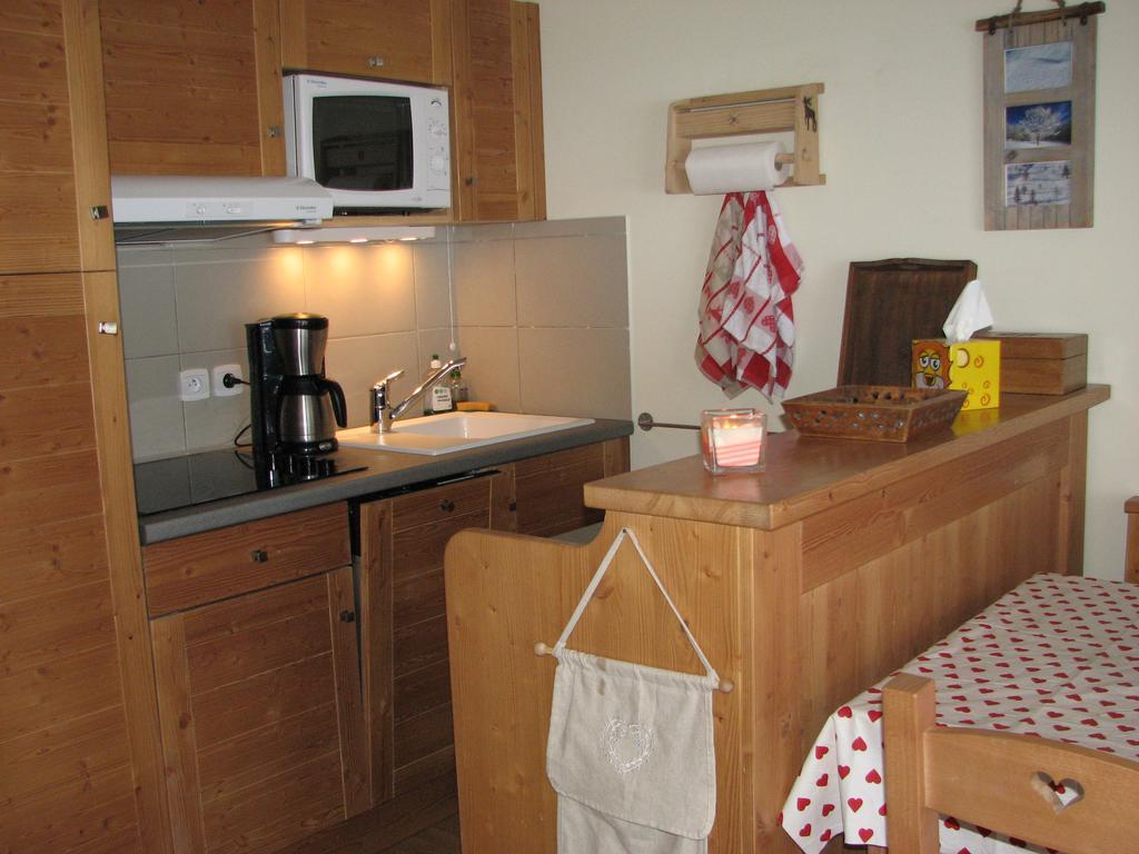 דירות וארס Appt Le Hameau Des Rennes 4 Etoiles Pieds Des Pistes Piscine Interieure Exterieure מראה חיצוני תמונה